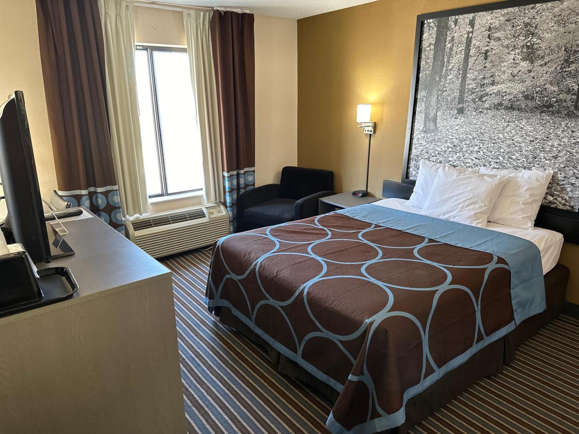 Super 8 By Wyndham Columbia Clark Lane Hotell Eksteriør bilde