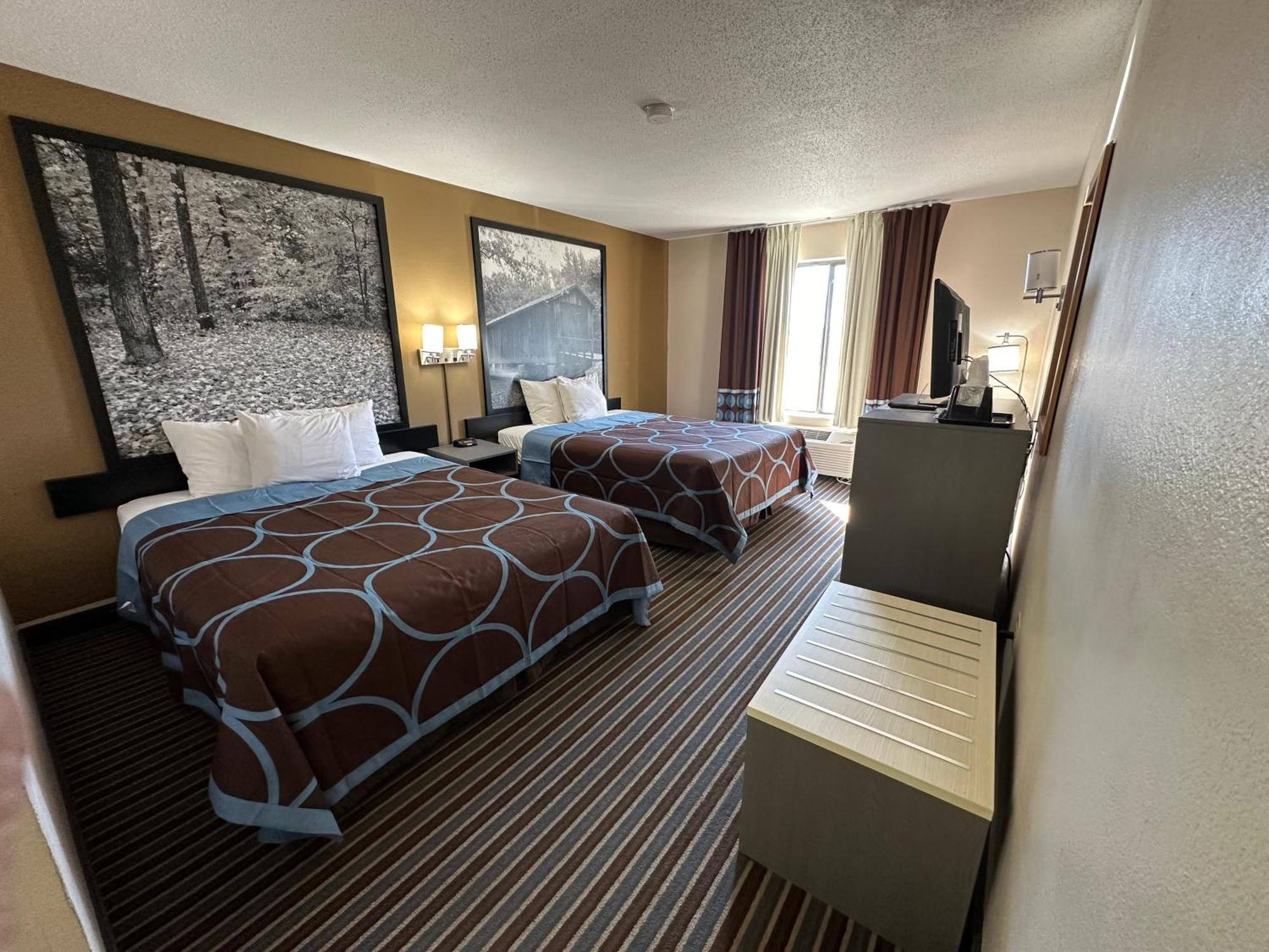 Super 8 By Wyndham Columbia Clark Lane Hotell Eksteriør bilde