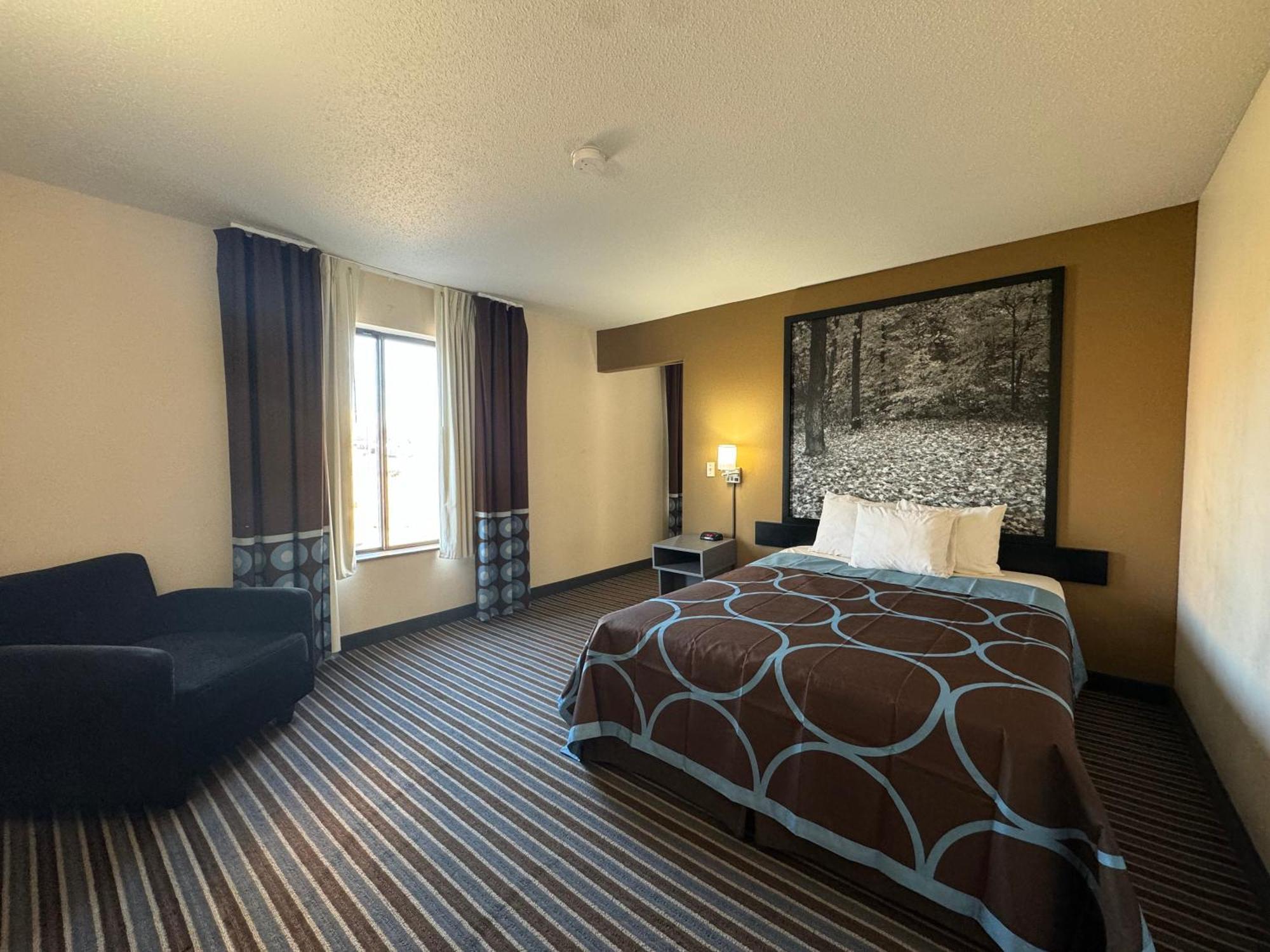 Super 8 By Wyndham Columbia Clark Lane Hotell Eksteriør bilde