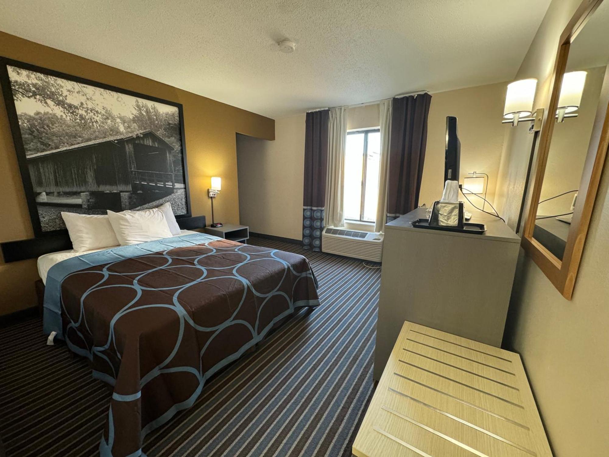 Super 8 By Wyndham Columbia Clark Lane Hotell Eksteriør bilde